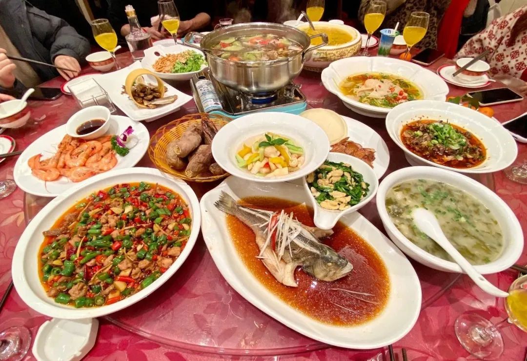 中国人对年夜饭的重视