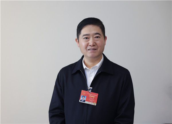 全国人大代表邹自景:要在乡村振兴中加大对原集中连片特困地区的支持